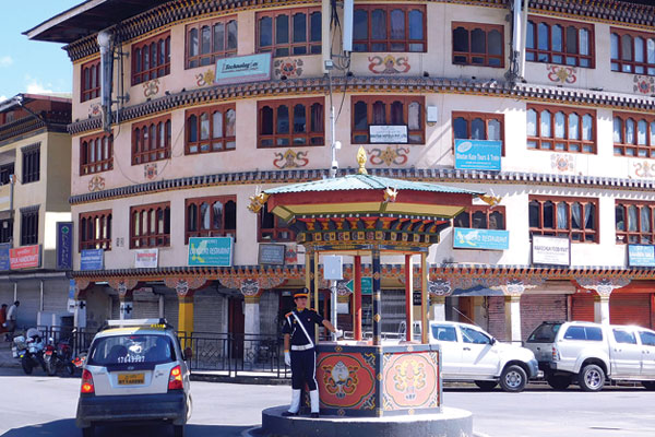 Дорожное движение в Бутане